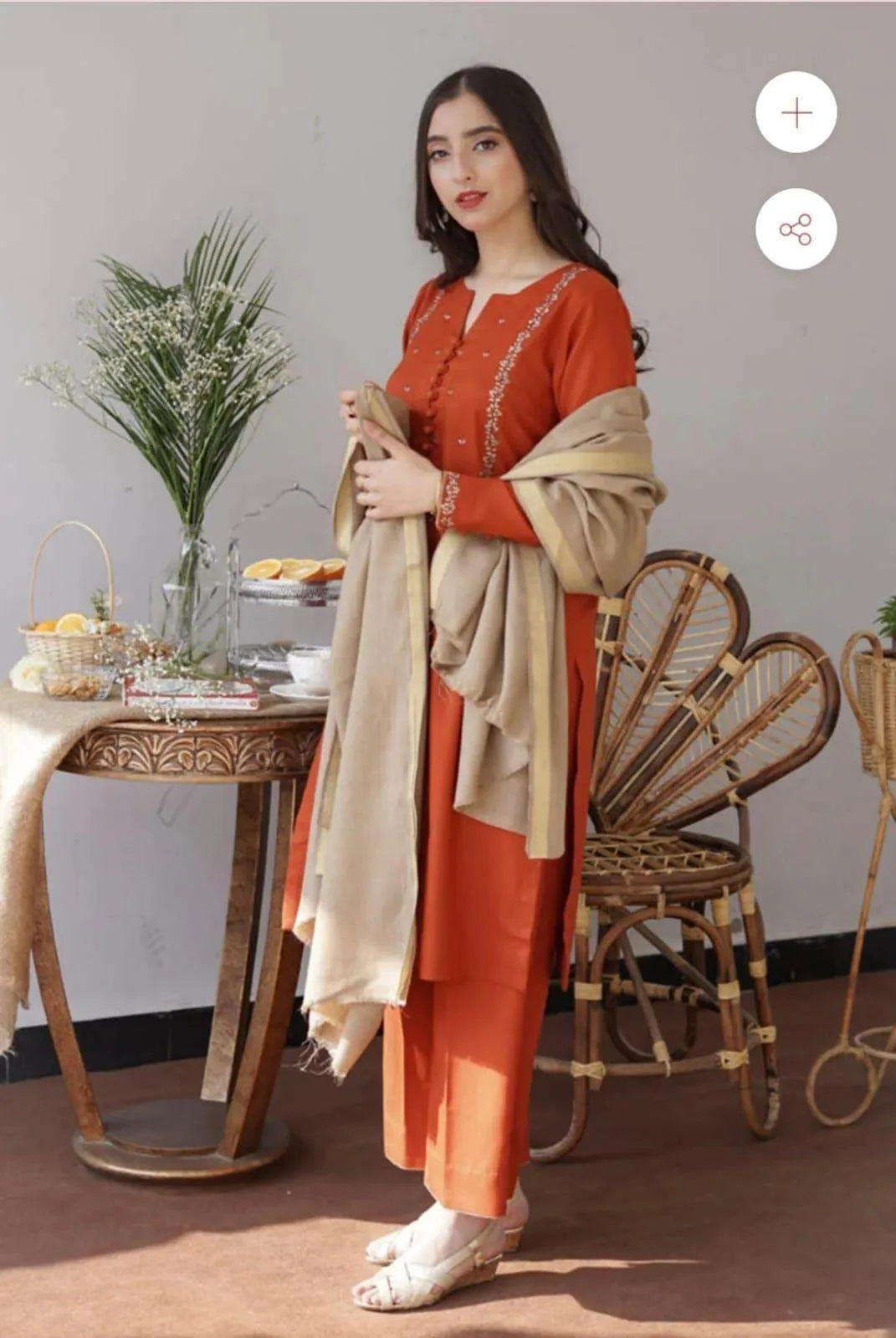 3 Pcs Women’s Unstitched Embroidered Suit Fashion Insta