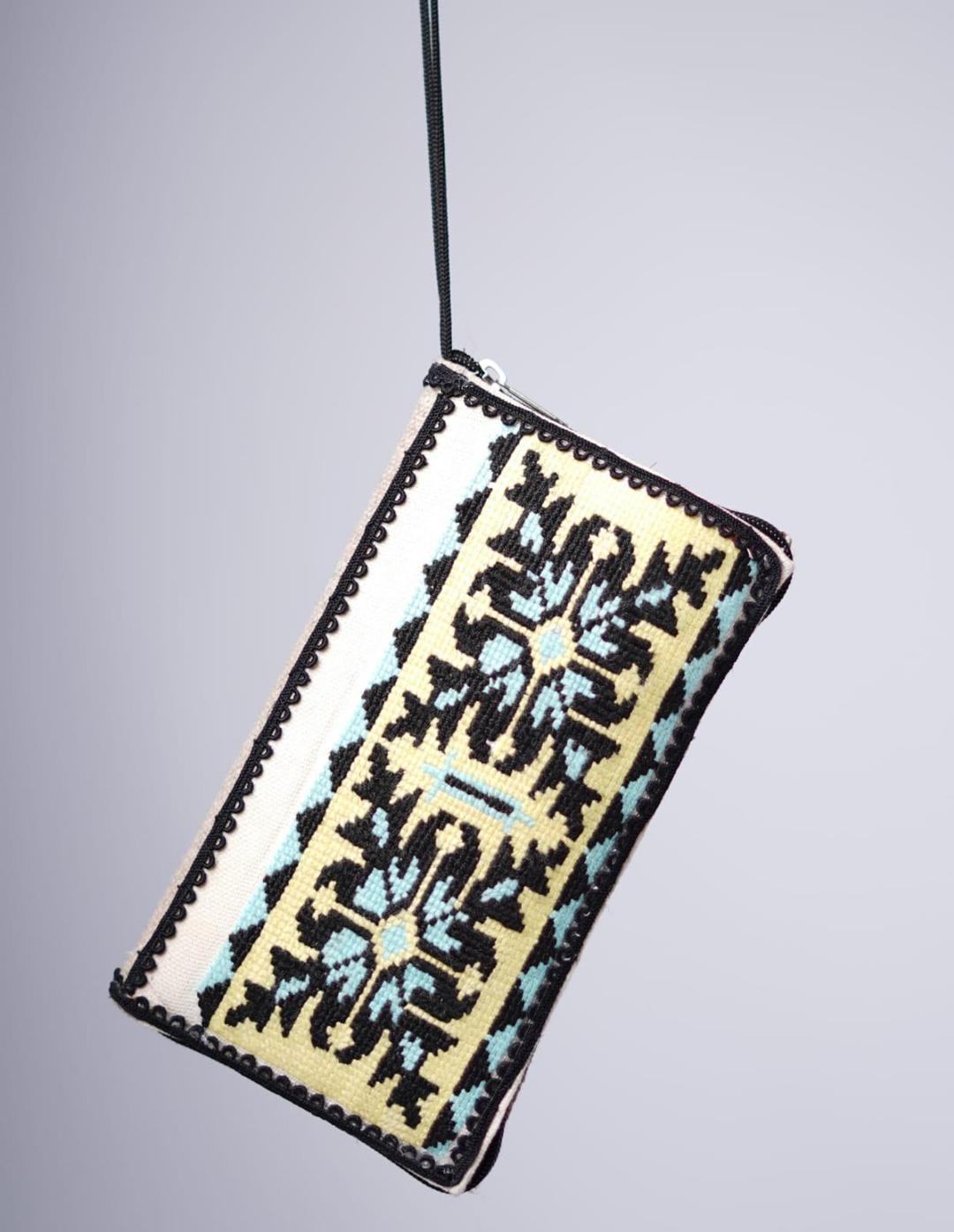 Women's Canvas Embroidered Wristlet Fashion Insta