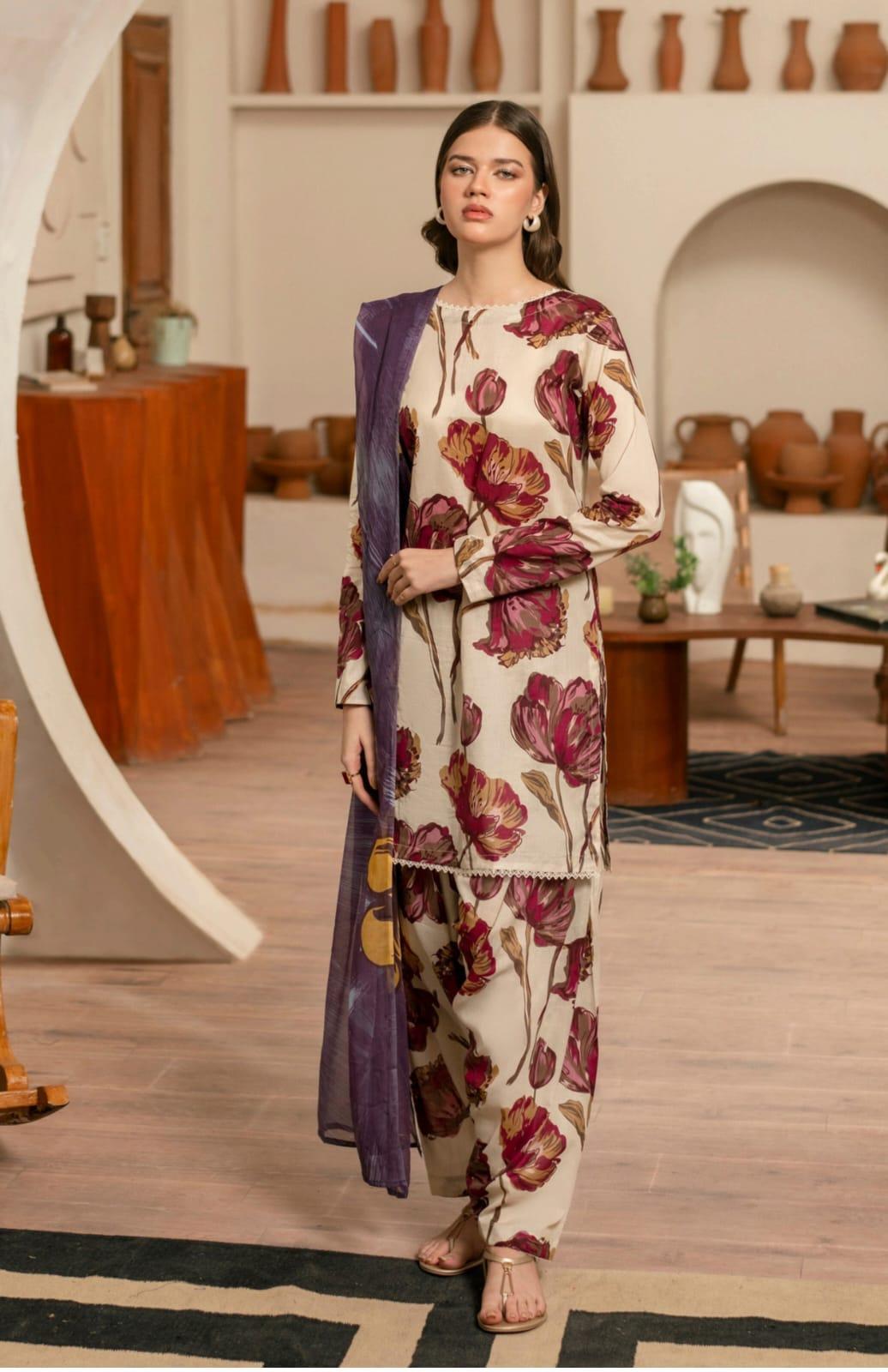 3-Piece Women’s Unstitched Printed Lawn Suit Fashion Insta