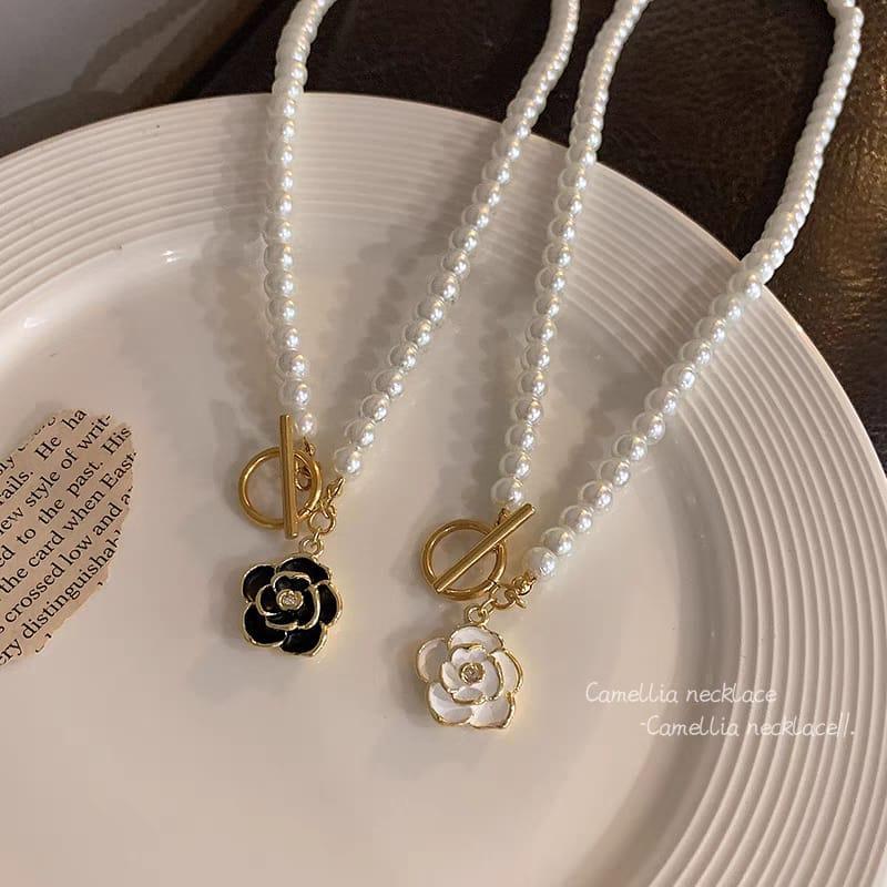 Sunflower Design Gold Plated Zircon Pendant – 1 Pc Fashion Insta