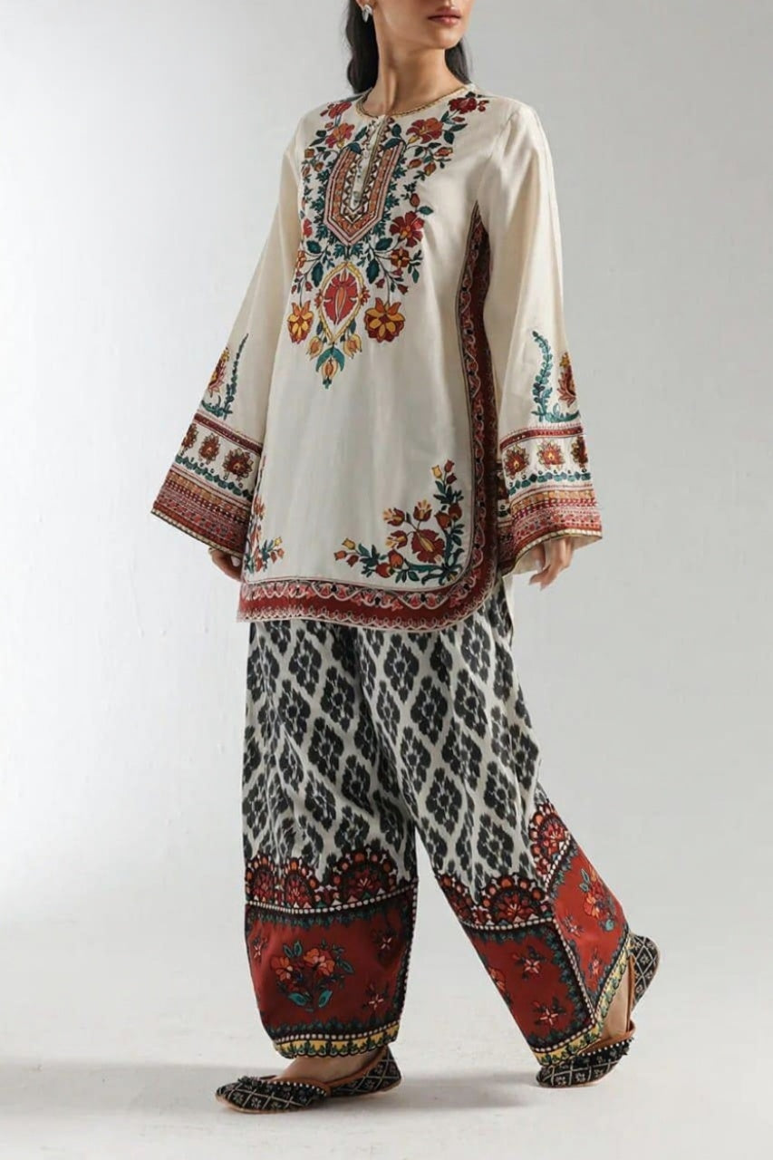 2 Pcs Women’s Stitched Swiss Lawn Printed Co-Ord Set Fashion Insta