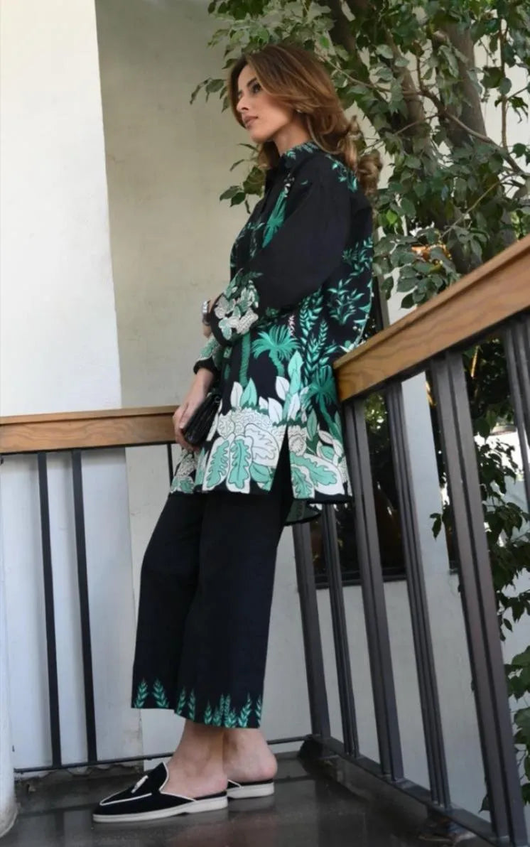 2 Pcs Women's Stitched Swiss Lawn Digital Print Co-Ord Set Fashion Insta
