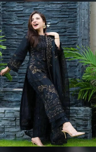 3 Pcs Women's Unstitched Embroidered Suit Fashion Insta