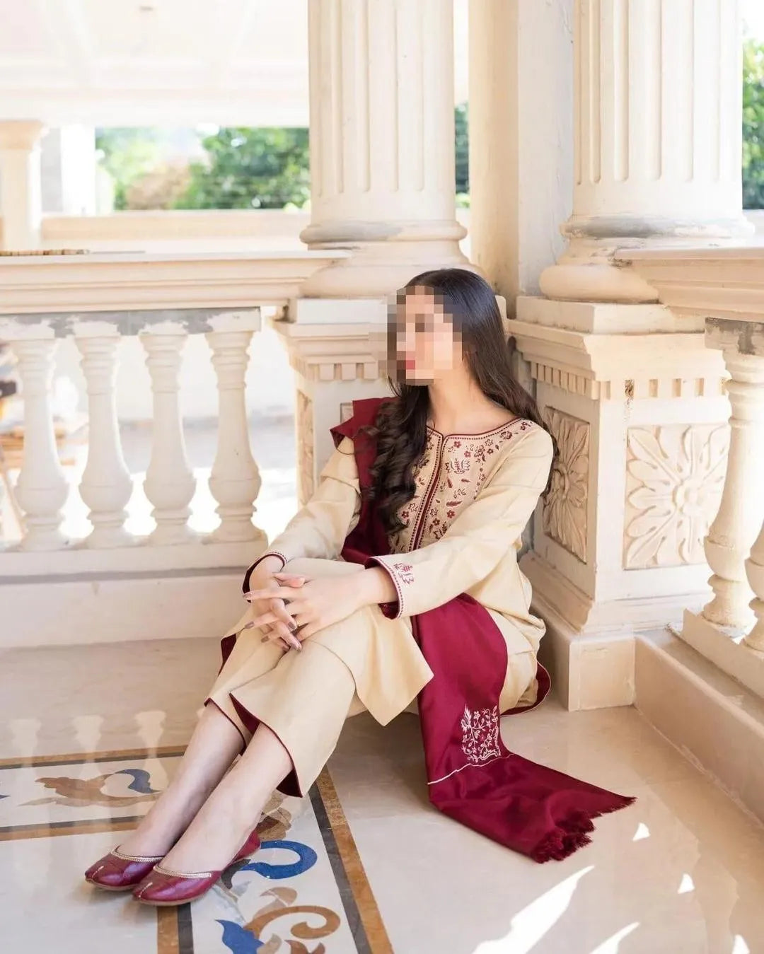 3 Pcs Women’s Unstitched Embroidered Suit Fashion Insta