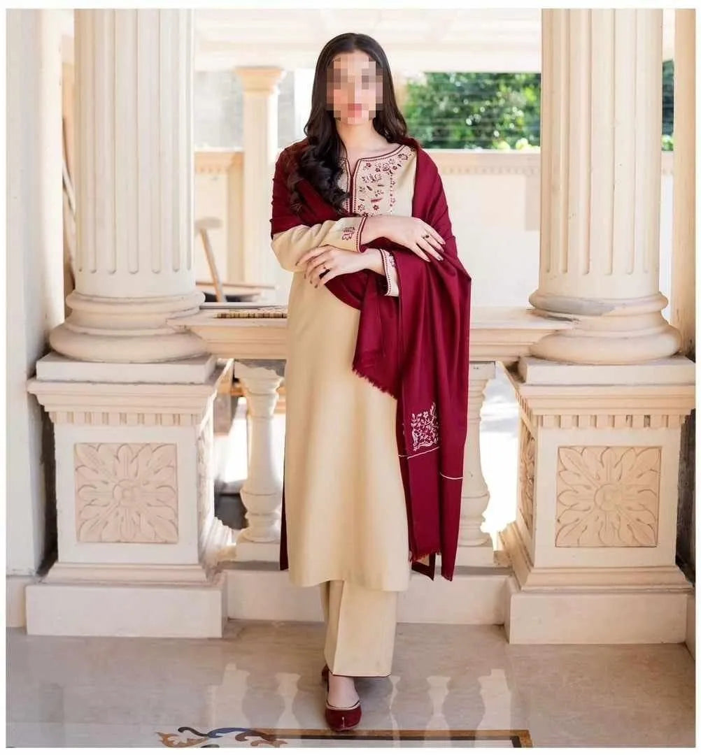 3 Pcs Women’s Unstitched Embroidered Suit Fashion Insta