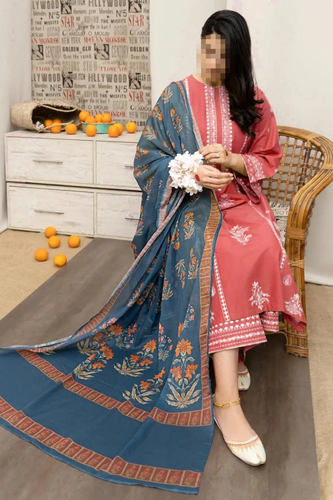 3 Pcs Women’s Unstitched Embroidered Suit Fashion Insta
