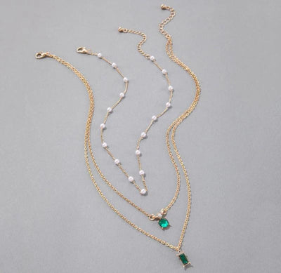 Green Stone & White Pearl Pendant Fashion Insta