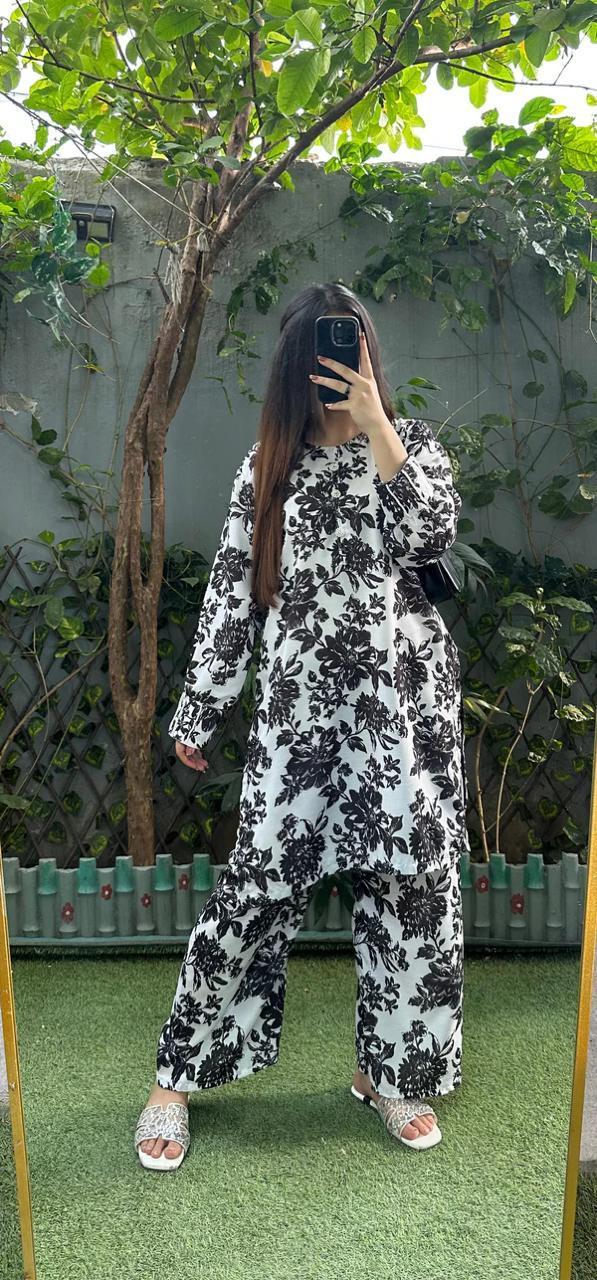 2 Pcs Women’s Stitched Swiss Lawn Printed Co-Ord Set Fashion Insta